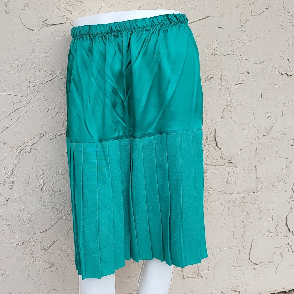 Vintage Green Half Pleated Skirt